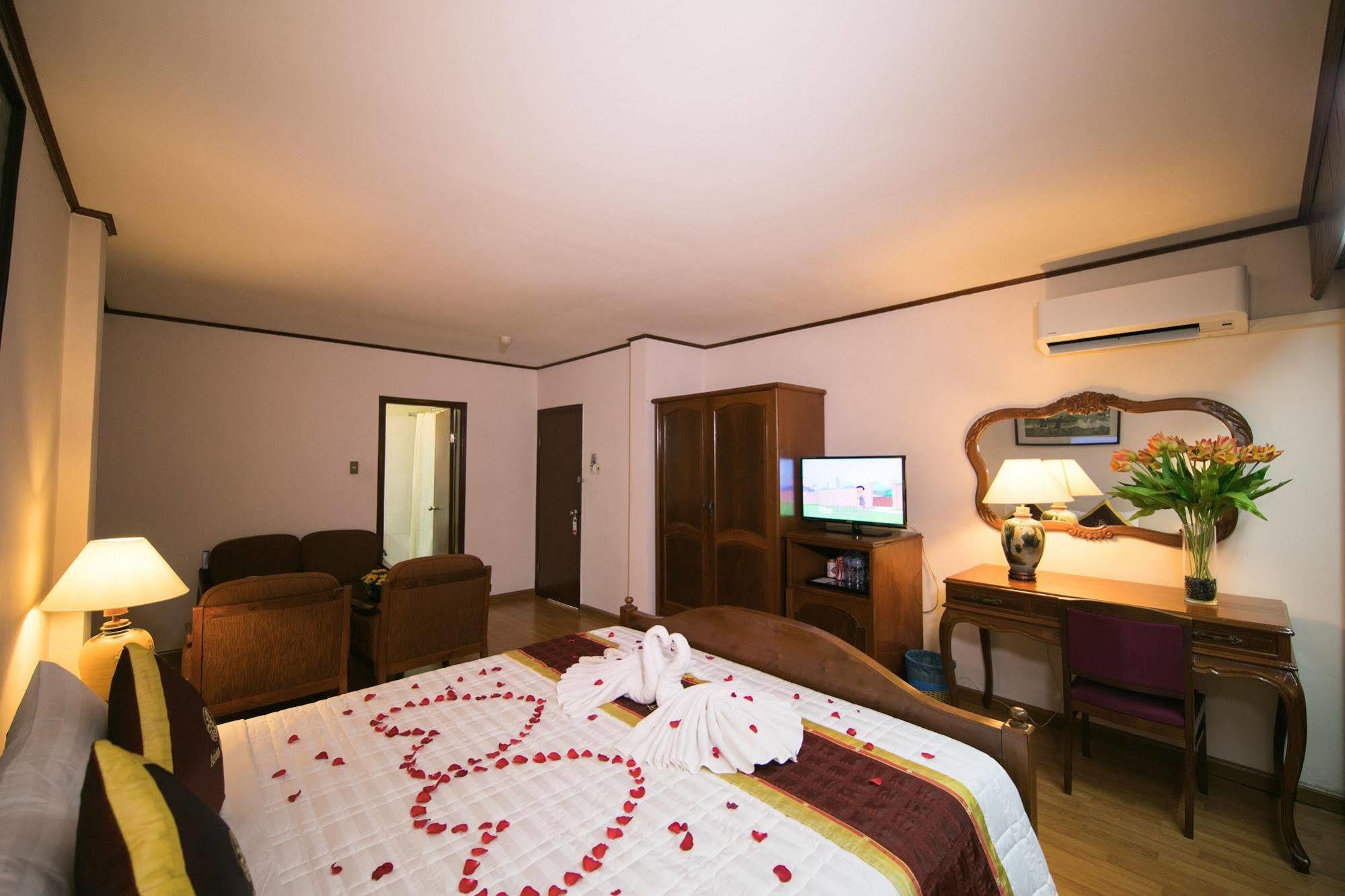 Hotel Asian 3*